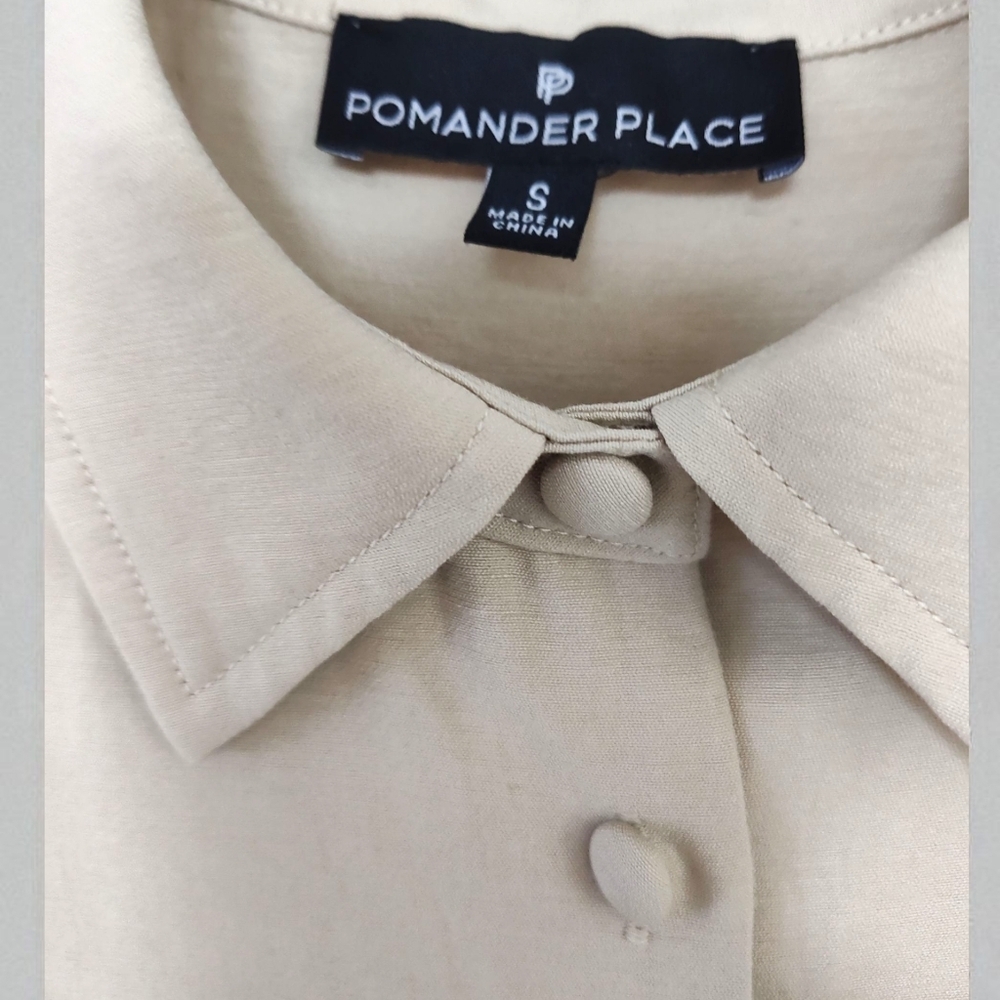 Pomander Place Cream Button-Down Shirt - Picture 3 of 4